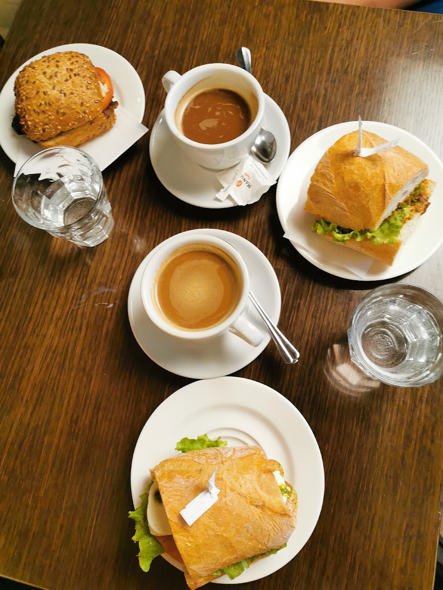 Café Brennpunkt Photos 9