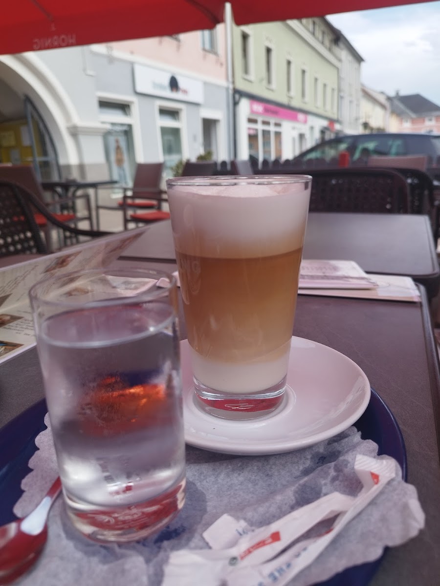 Cafe Claudia Photos 9