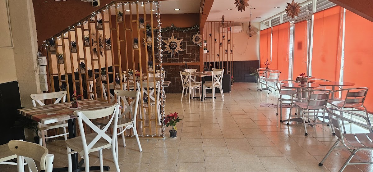 Café Colonial