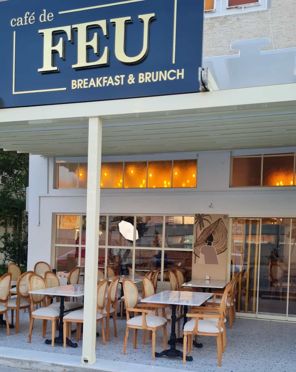 Café De Feu Breakfast & Brunch