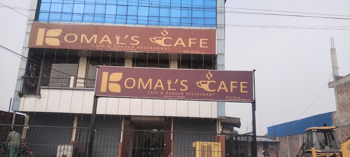 Cafe De Plaza