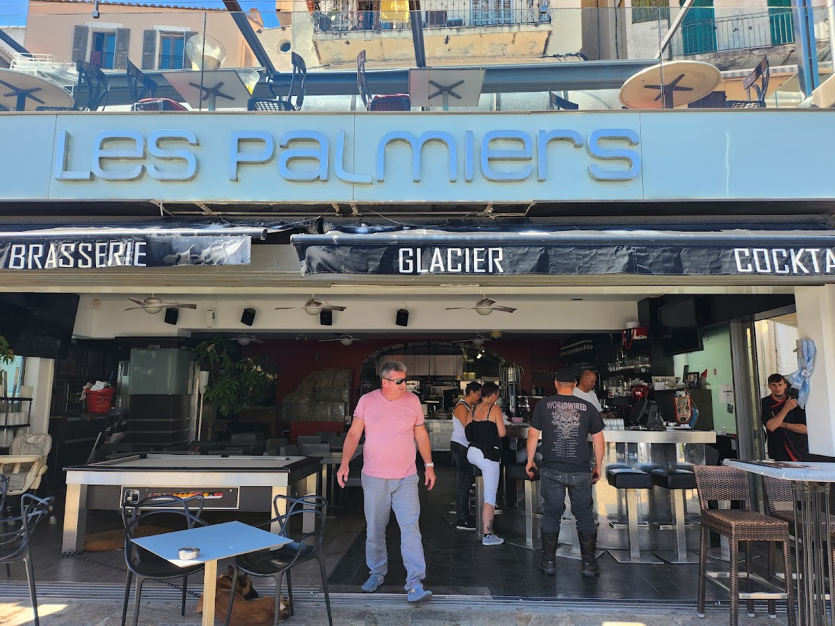 Café Des Palmiers