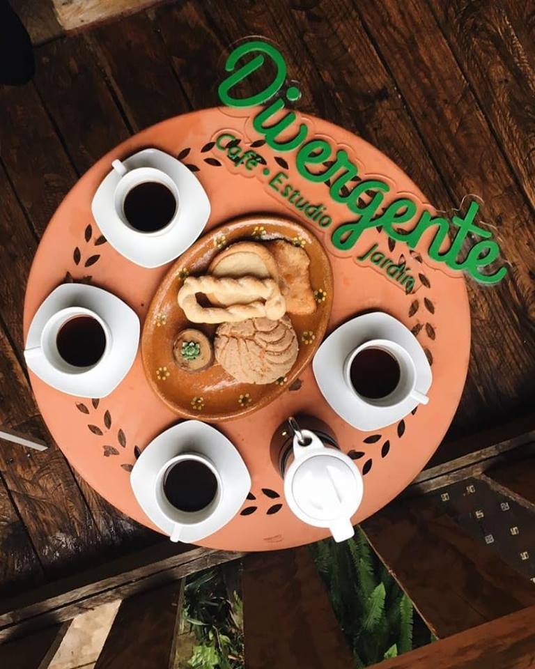 Café Divergente Photos 2