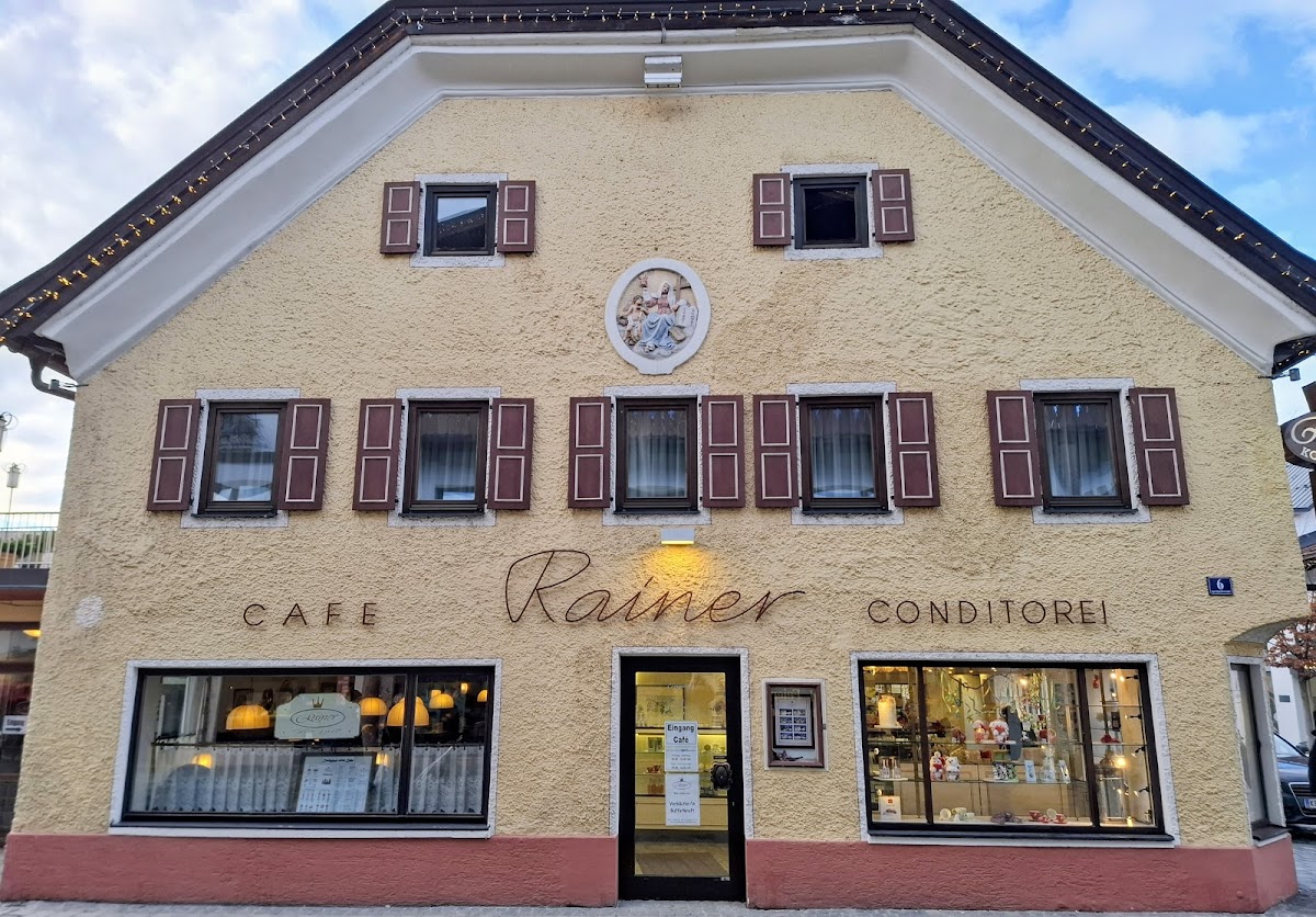 Café Konditorei Rainer Apartments Photos 2