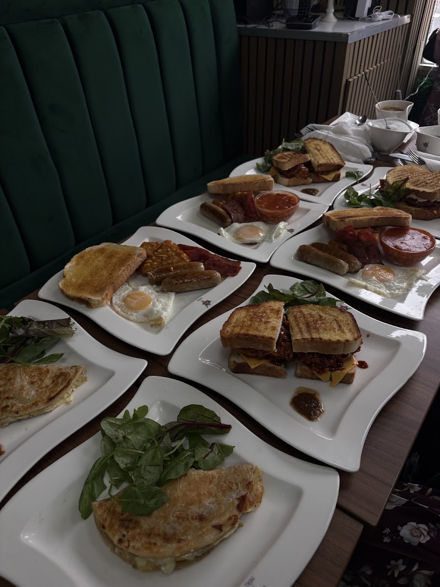 Cafe Naz Photos 2