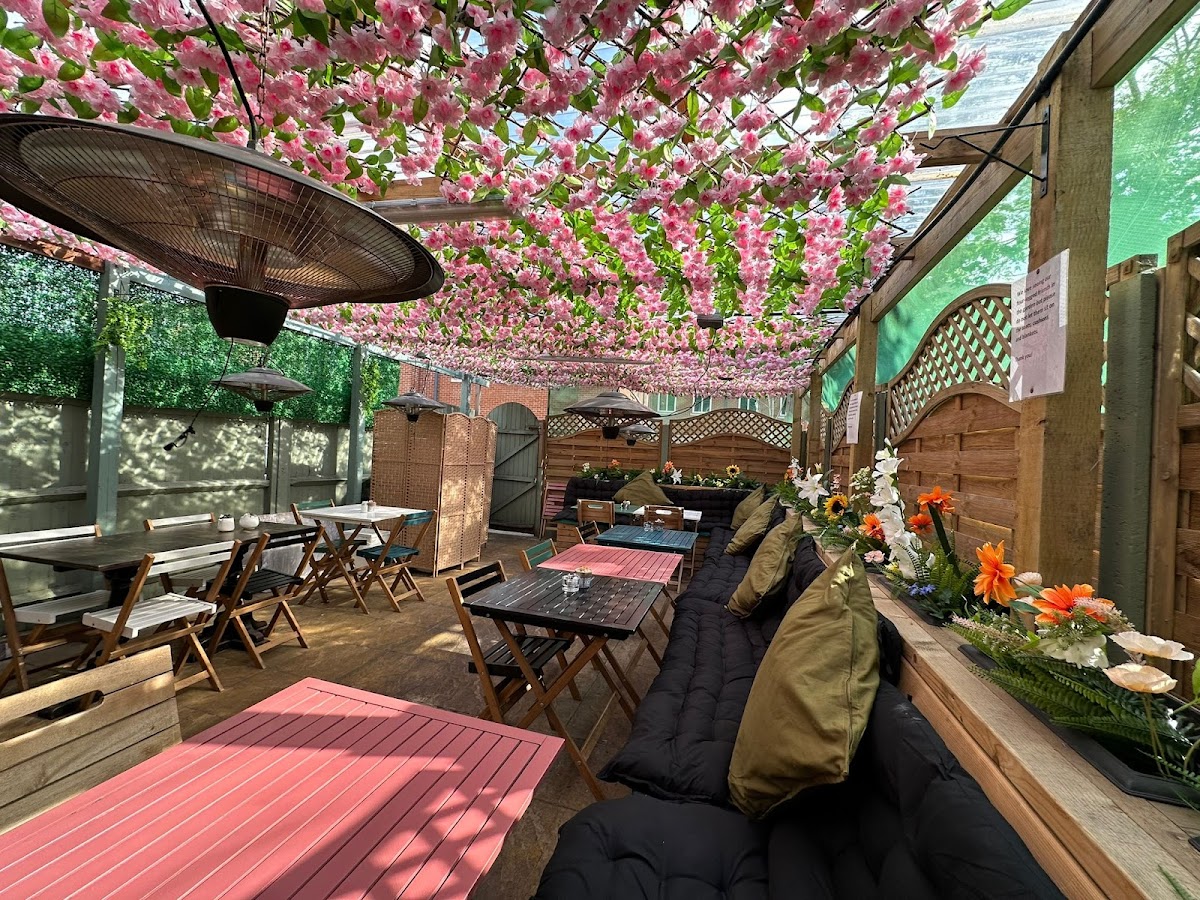 Café Wood