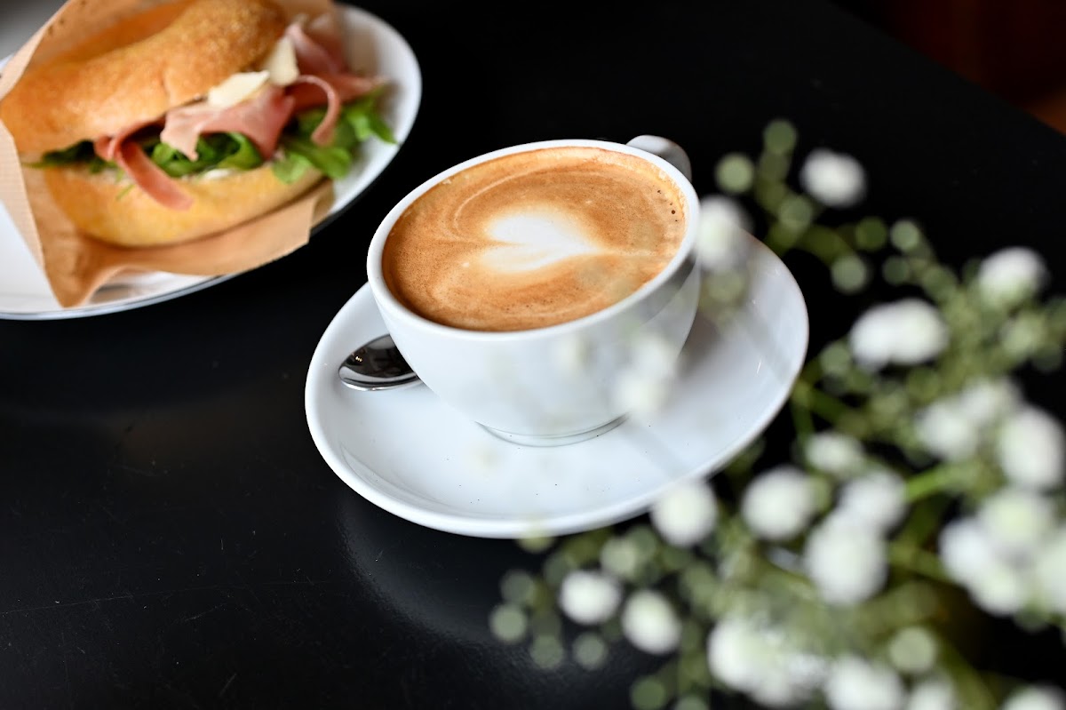Café Zoe Photos 2