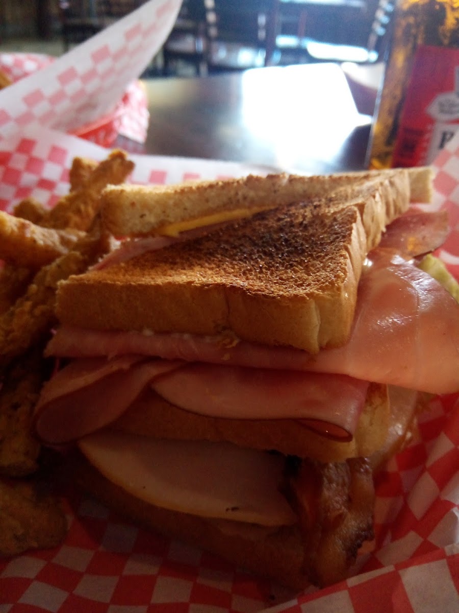 Cajun Bar And Grill Photos 9