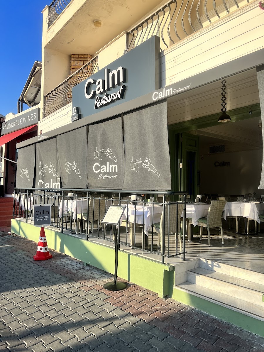 Calm Restaurant