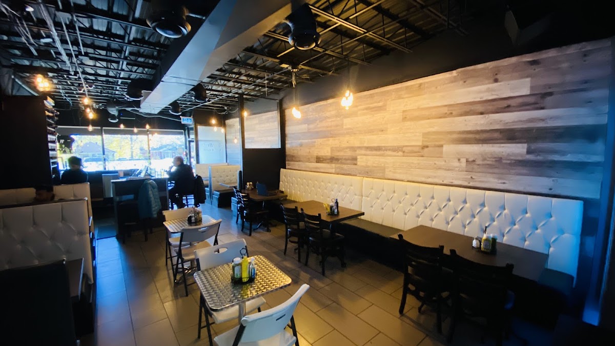 Carbon Bar And Grill