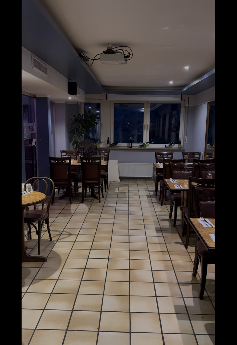 Carino Bar & Pizzeria Photos 2