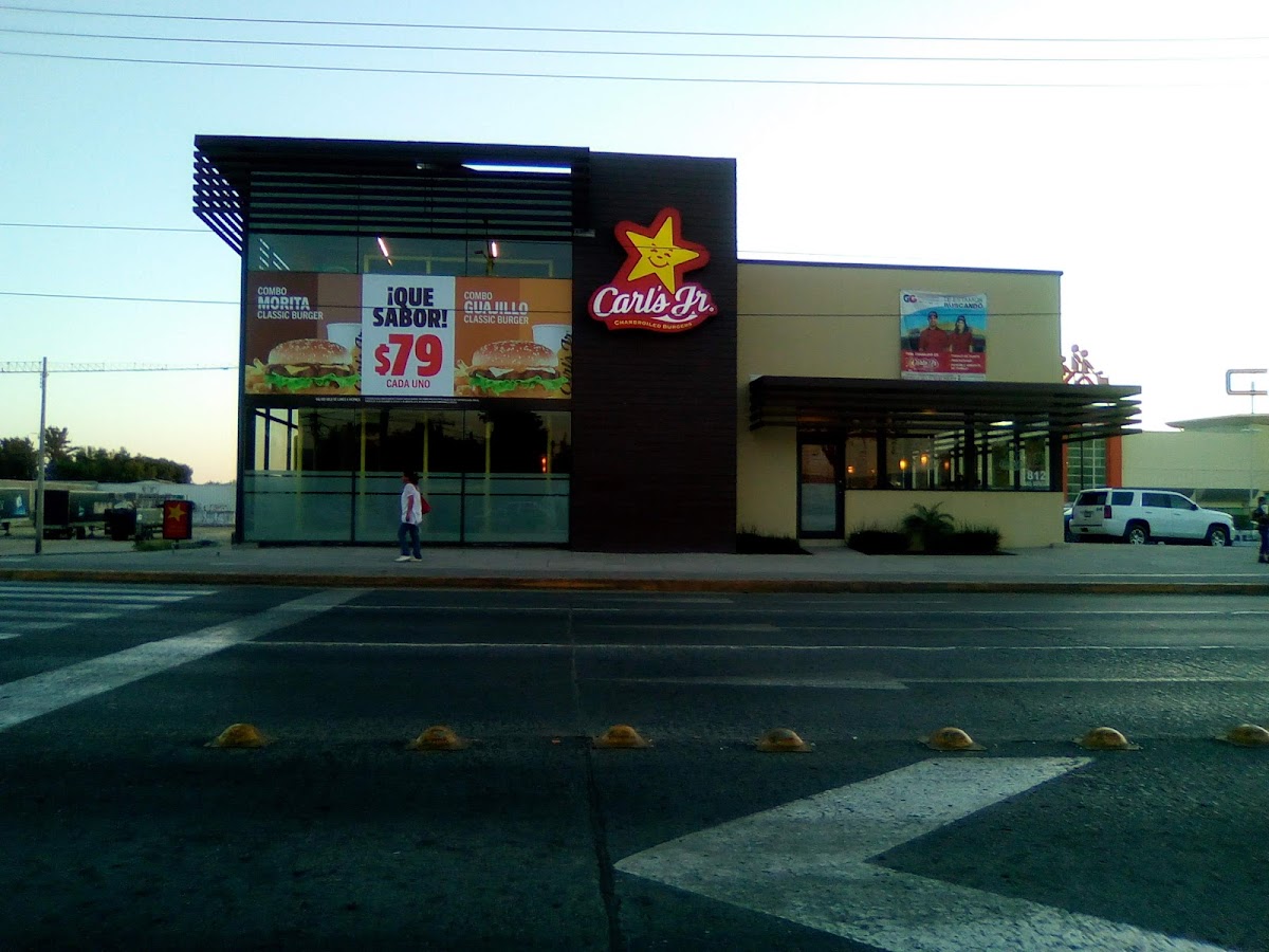 Carl's Jr. León - Lopez Mateos