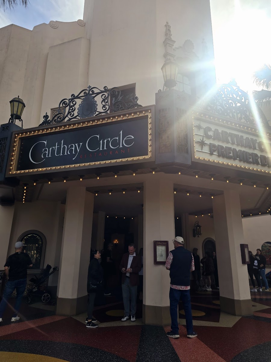 Carthay Circle Lounge