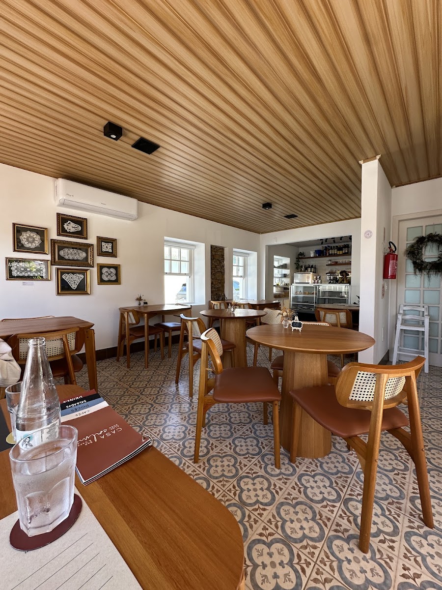 Casa Calma Café, Pizza & Bar
