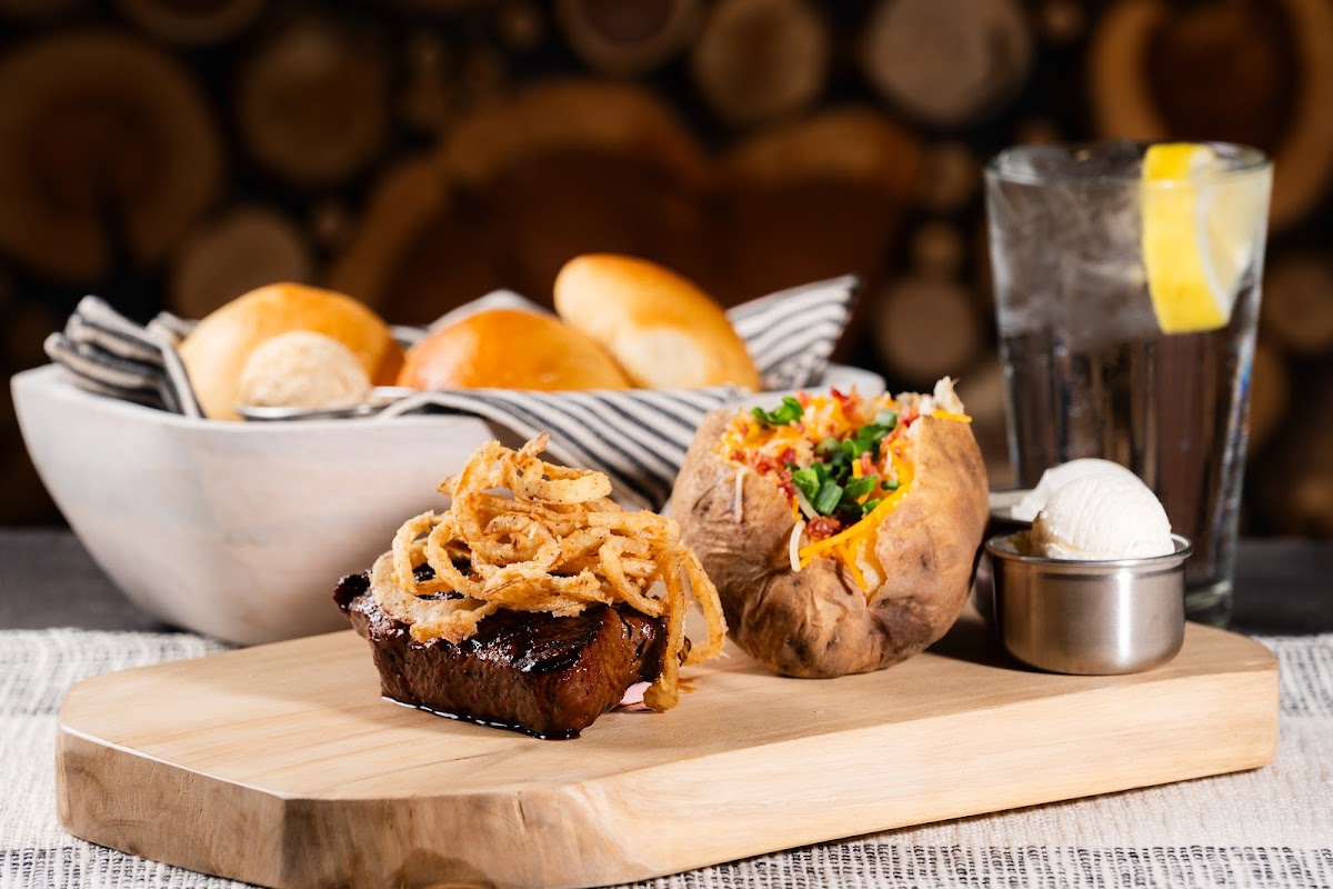 Cattleman's Roadhouse Photos 2