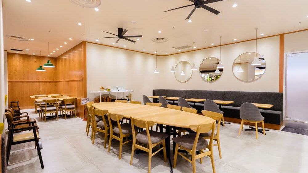 Chaya Natural & Wild Table