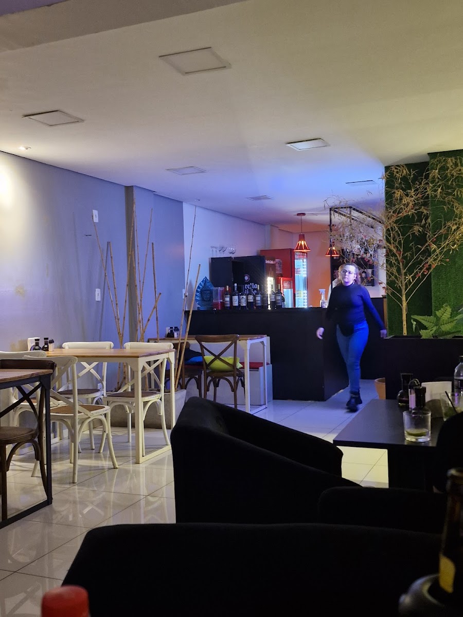 Cheque Mate Sushi Bar