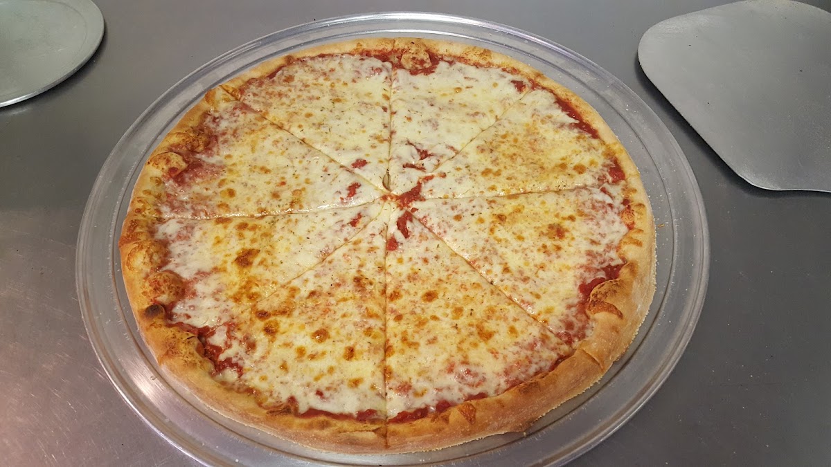 Cherryville Pizza & Restaurant Photos 2