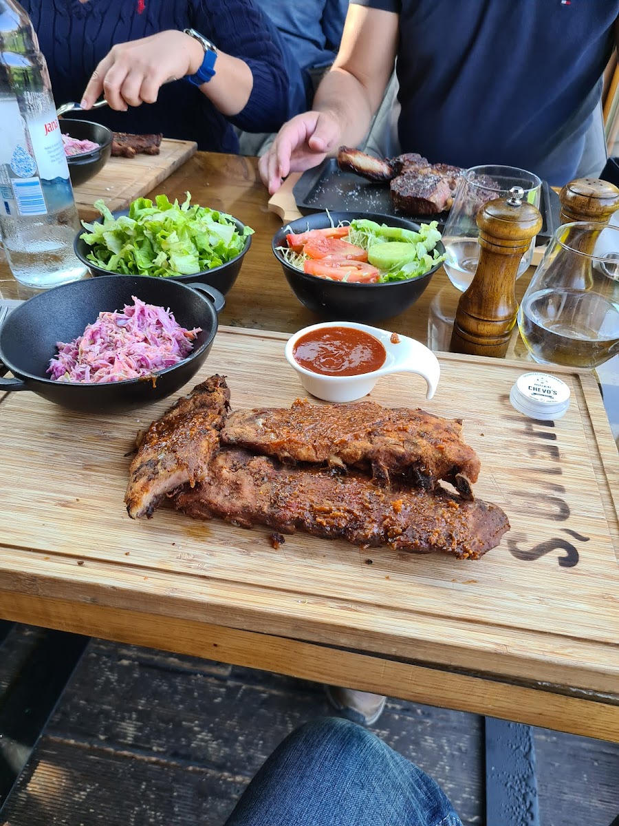 Chevos Grill Photos 9