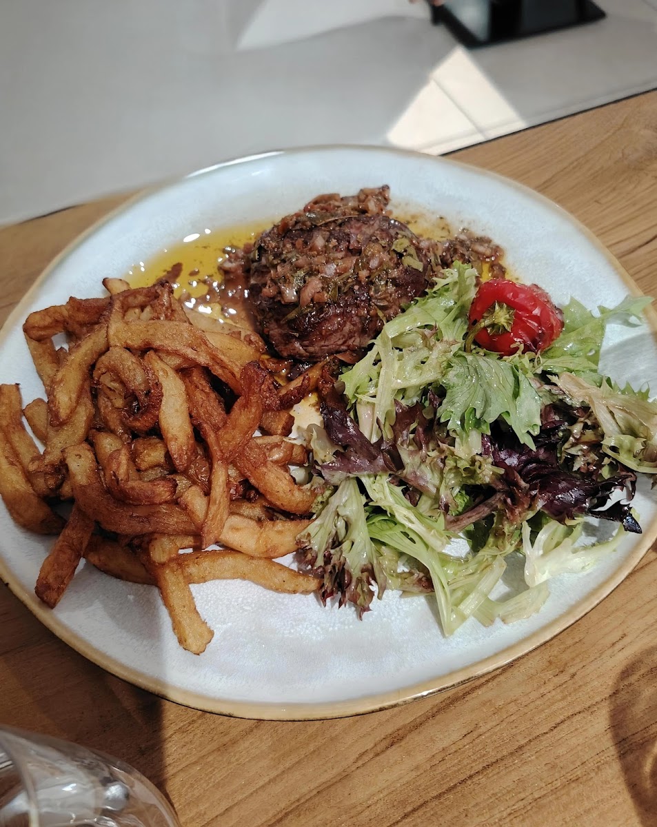 Chez Jean Photos 2