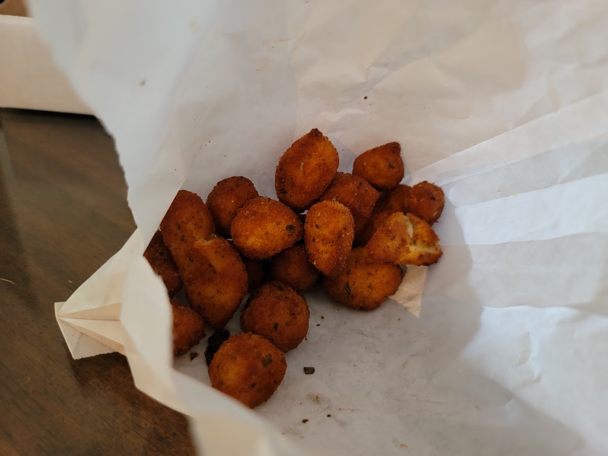 Chez-Nous Take Out Photos 2