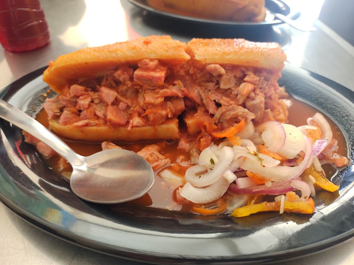 Chicharo Tortas
