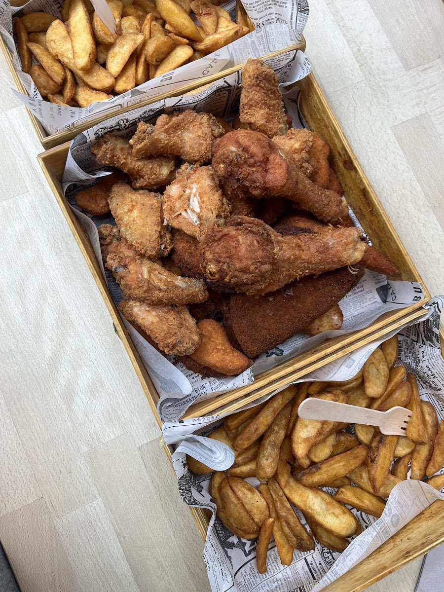 Chick 'n' Fish Photos 2