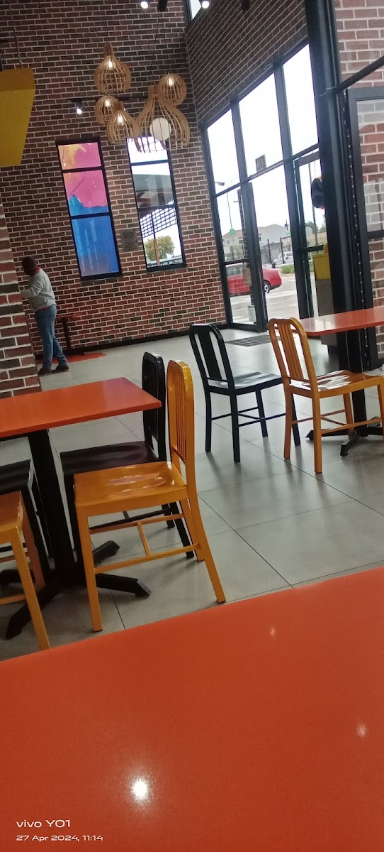 Chicken Licken Eyethu Shopping Centre Soweto Photos 2