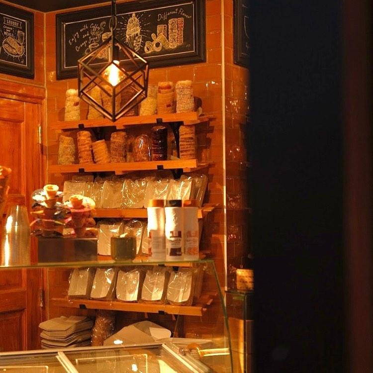 Chimney Cake Café