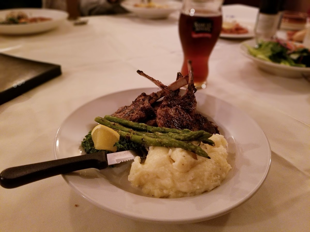 Chippers Restaurant Photos 2