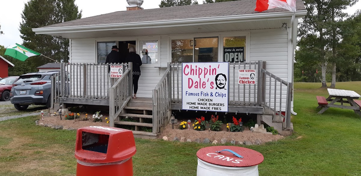 Chippin' Dale's Famous Fish And Chips