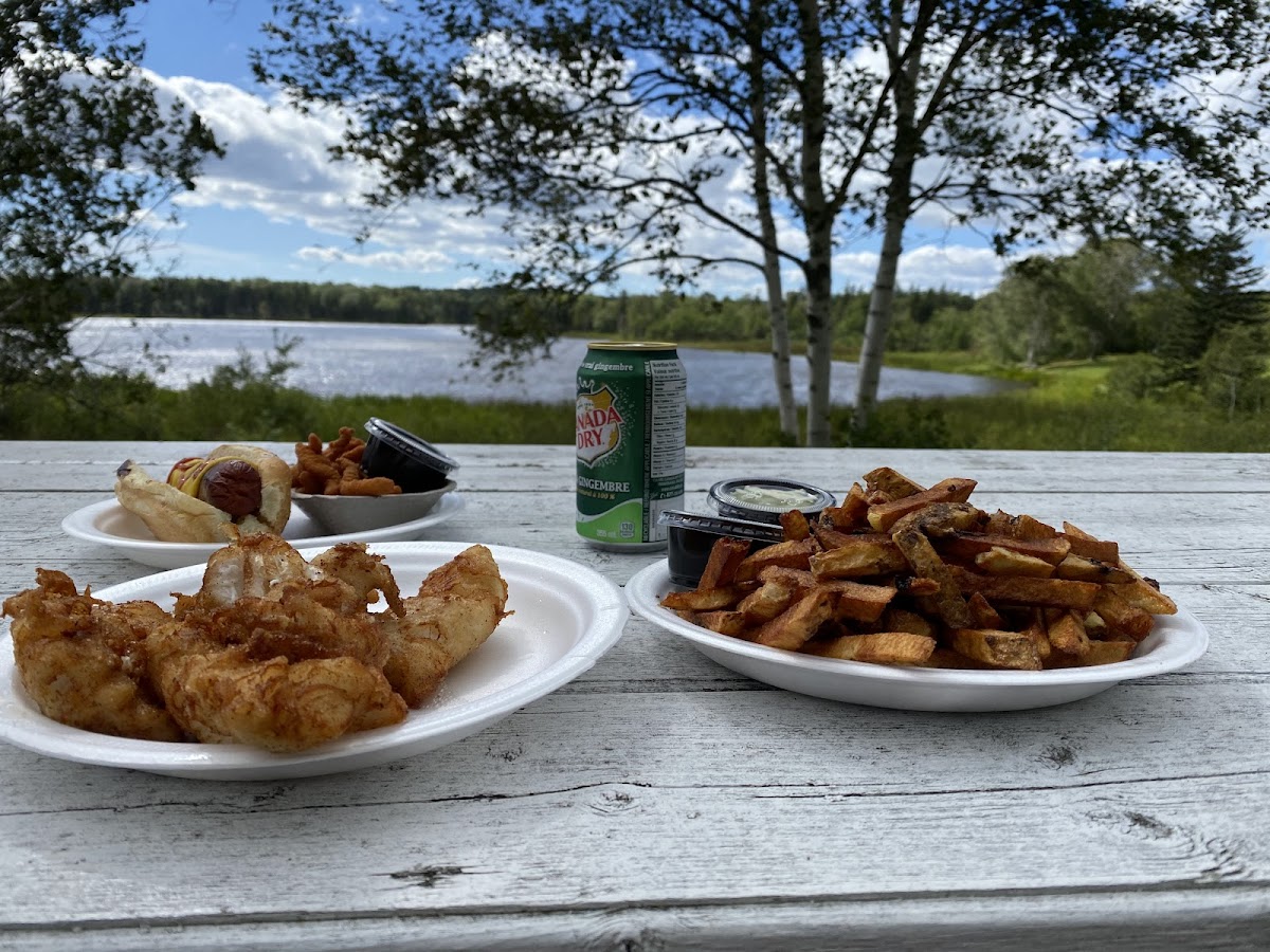 Chippin' Dale's Famous Fish And Chips Photos 9