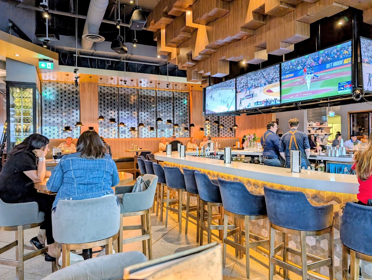 Chop Steakhouse & Bar Photos 2