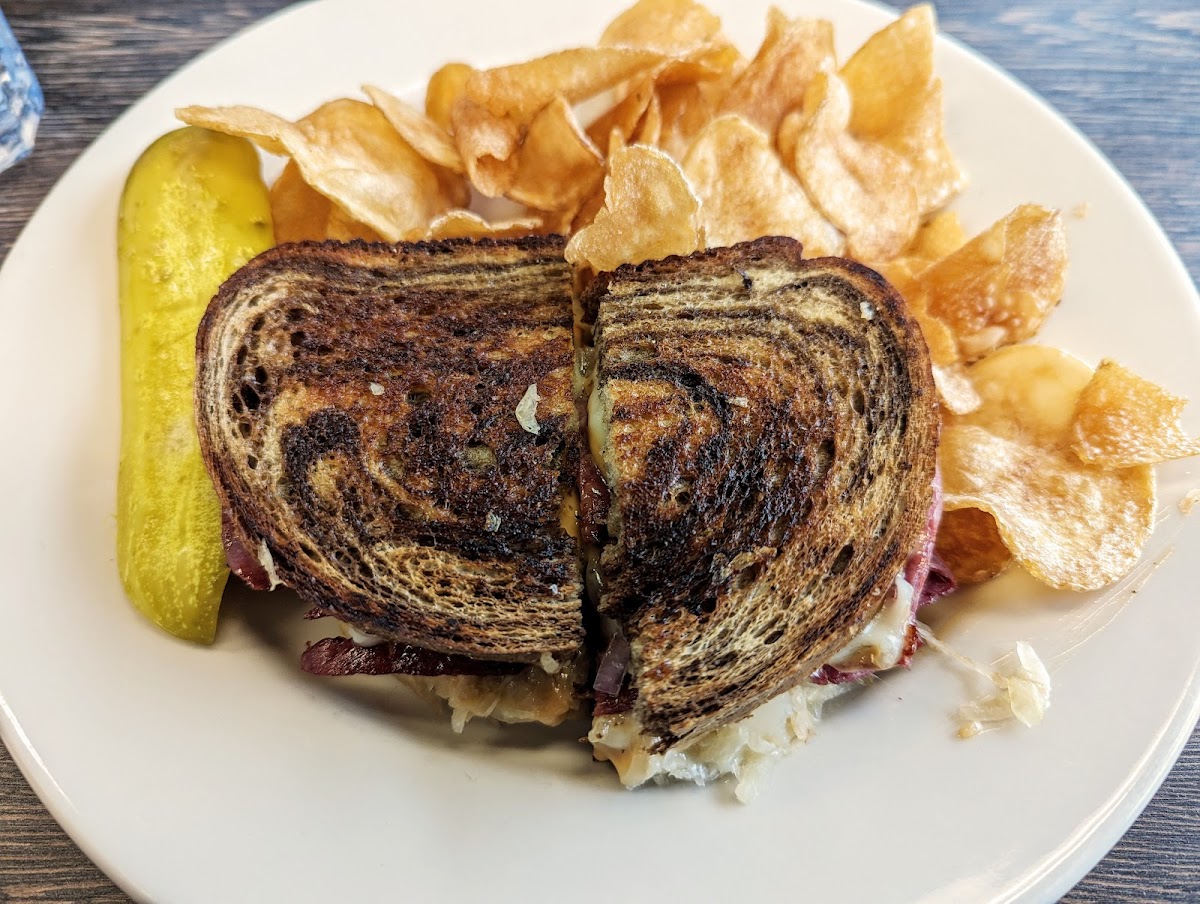 Chow's Corner Cafe Photos 9