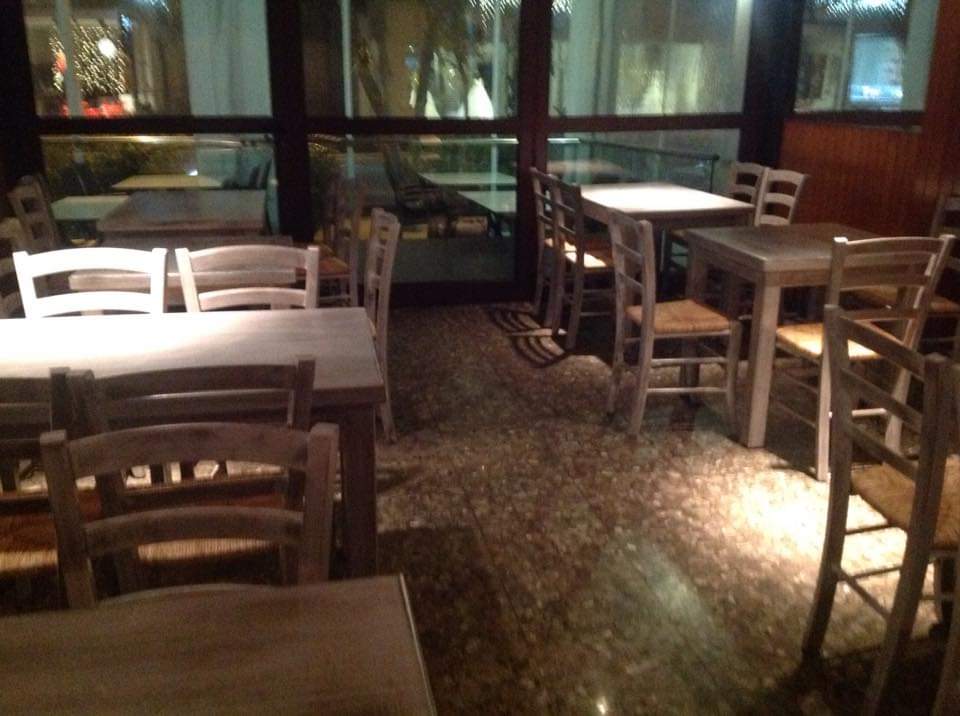 Chris And Pieris Restaurant