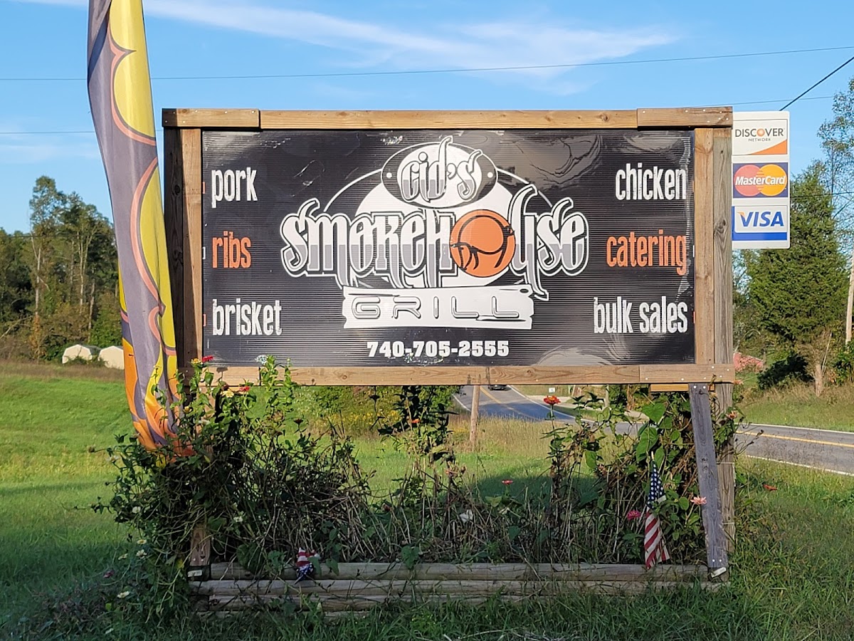 Cid's Smokehouse Grill Photos 2