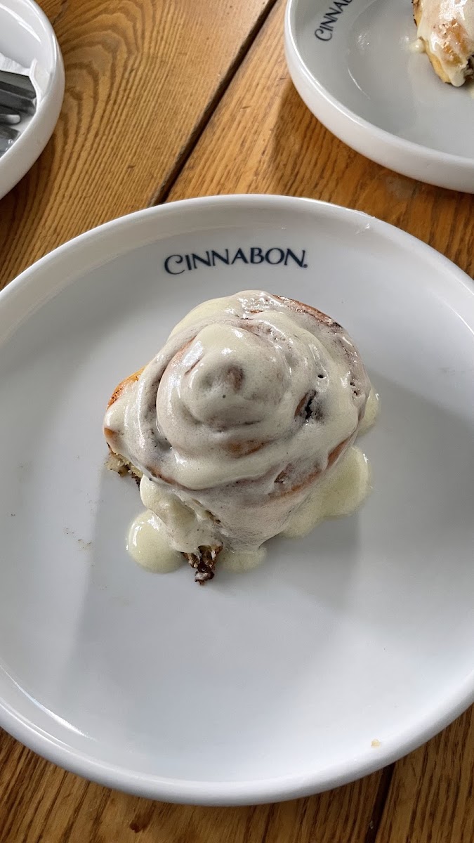 Cinnabon Dha Khi Photos 2
