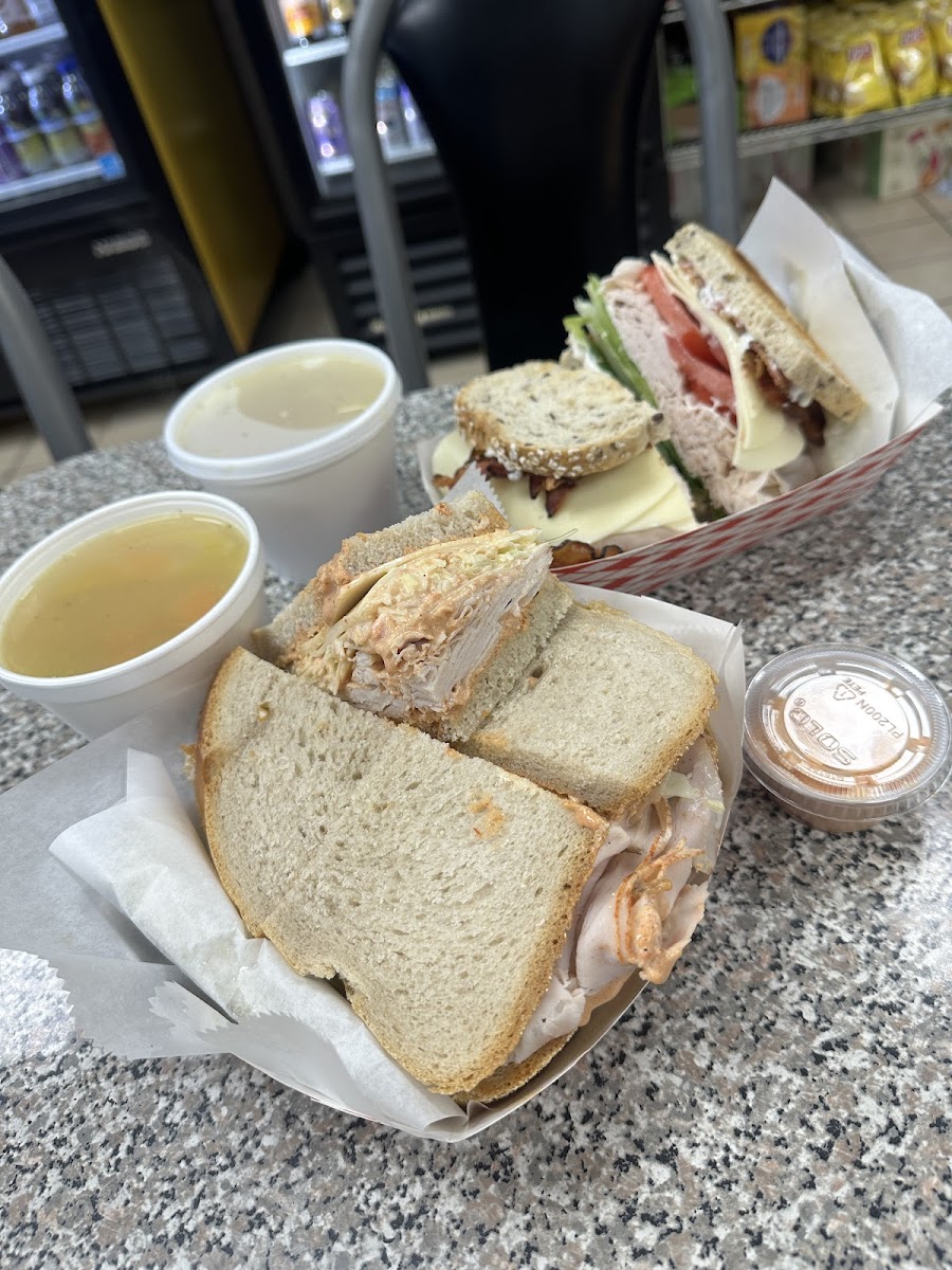 Cityscape Deli Photos 2