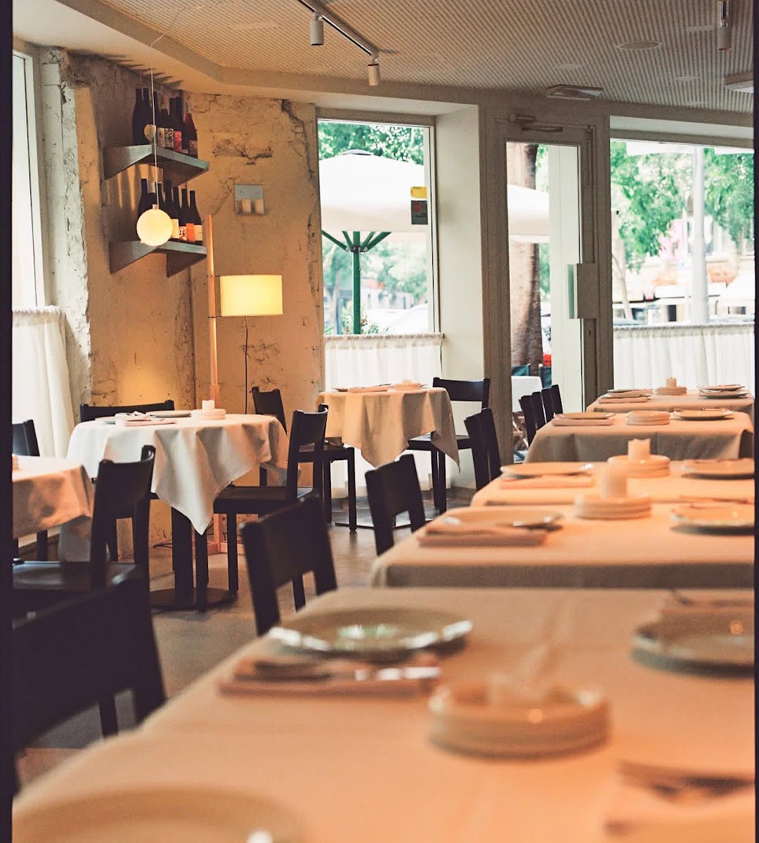 Clara Restaurant