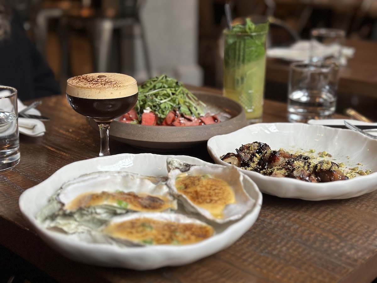 Commonwealth Kitchen & Bar Photos 2