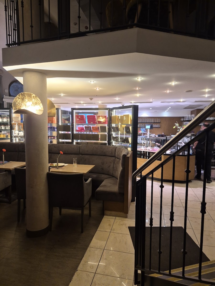 Conditorei Und Cafe- Restaurant Wiecker Photos 2