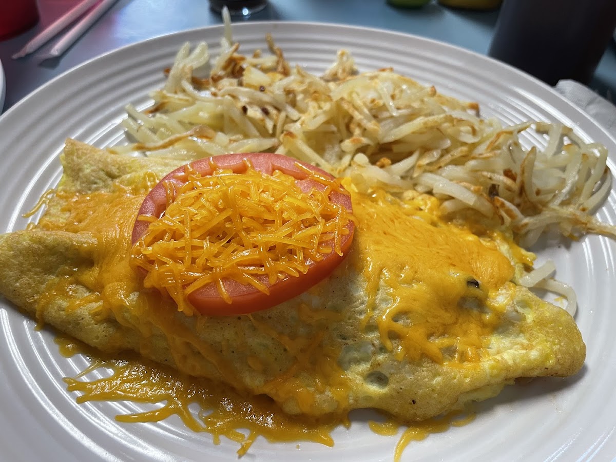Connie's | Family Restaurant Photos 9