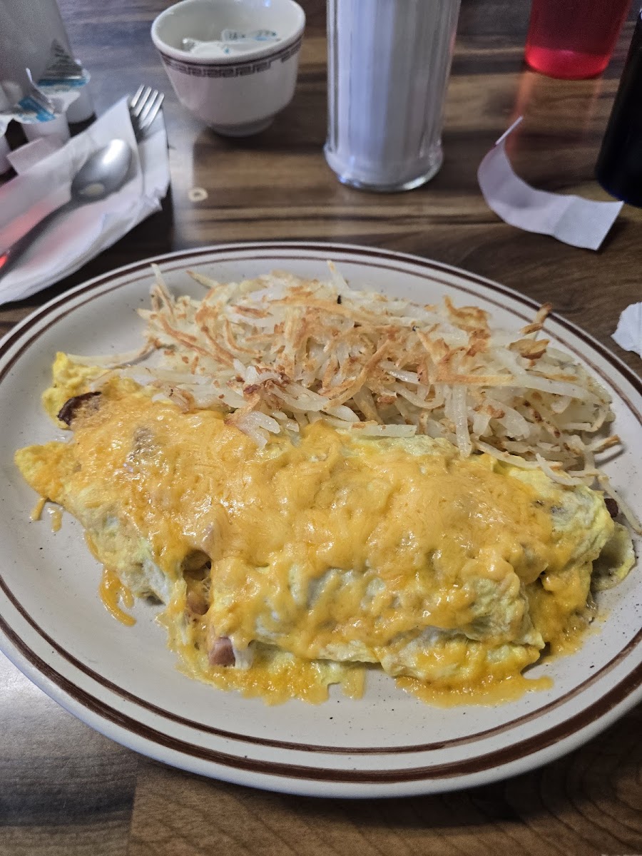Connie's | Family Restaurant Photos 2