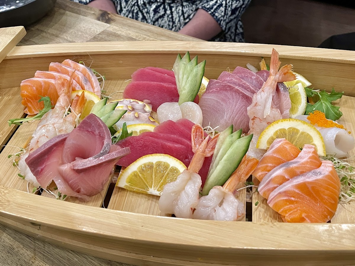 Cookai Japanese Restaurant (Sushi Train &bar) Photos 2