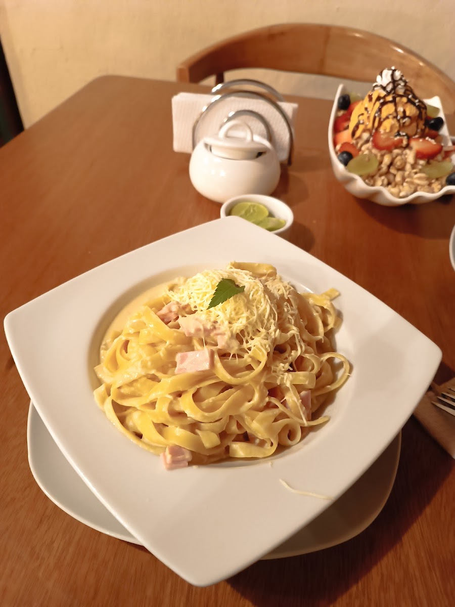 Copete Chicharroneria Photos 9