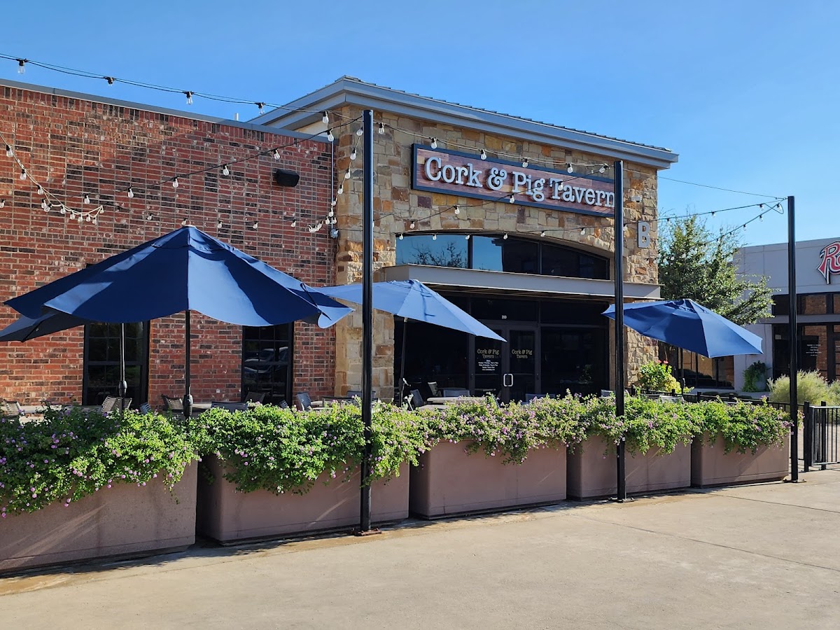 Cork & Pig Tavern