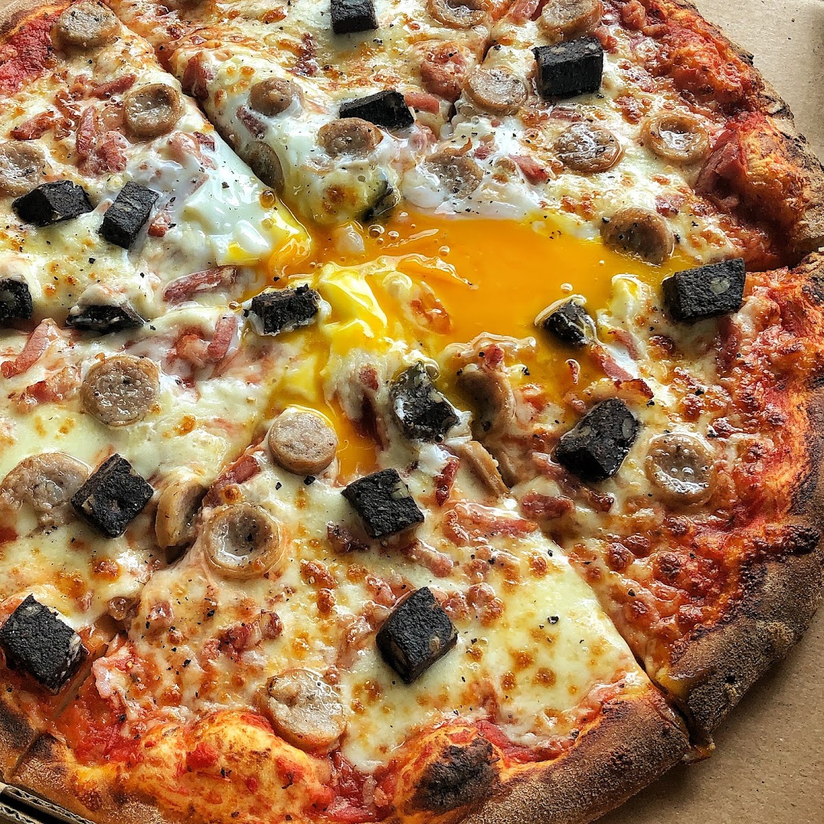 Country Pizza Photos 9