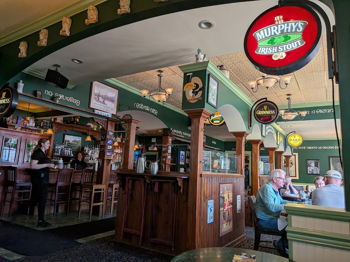 County Clare Irish Inn & Pub Photos 2