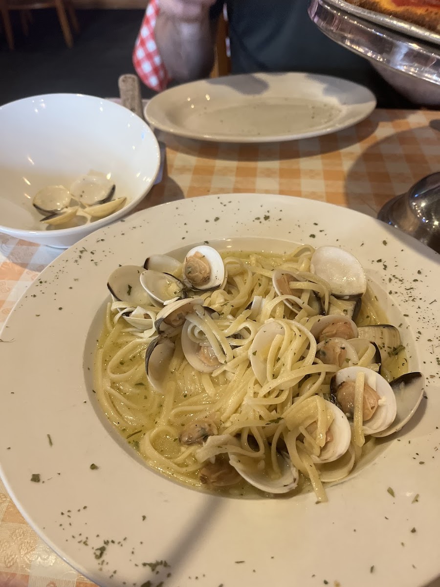County Line Pizza Restaurant Photos 9