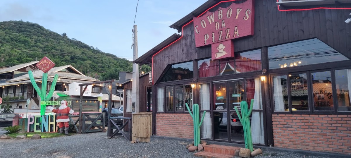 Cowboys Da Pizza